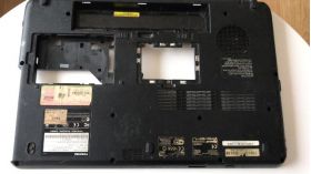 Toshiba Satellite L500 Alt Kasa