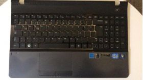 Samsung NP300 Üst Kasa ve Klavye