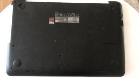 Asus X556U, K556UQ Alt Kasa