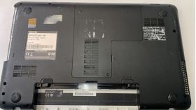 Toshiba Satellite L850 Beyaz Alt ve Üst Kasa