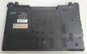 Acer Aspire 5745 Alt kasa ve Üst kasa