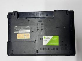 Samsung R520 Alt ve Üst Kasa